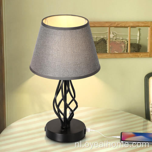 Traditionele bedlamp met USB -poorten